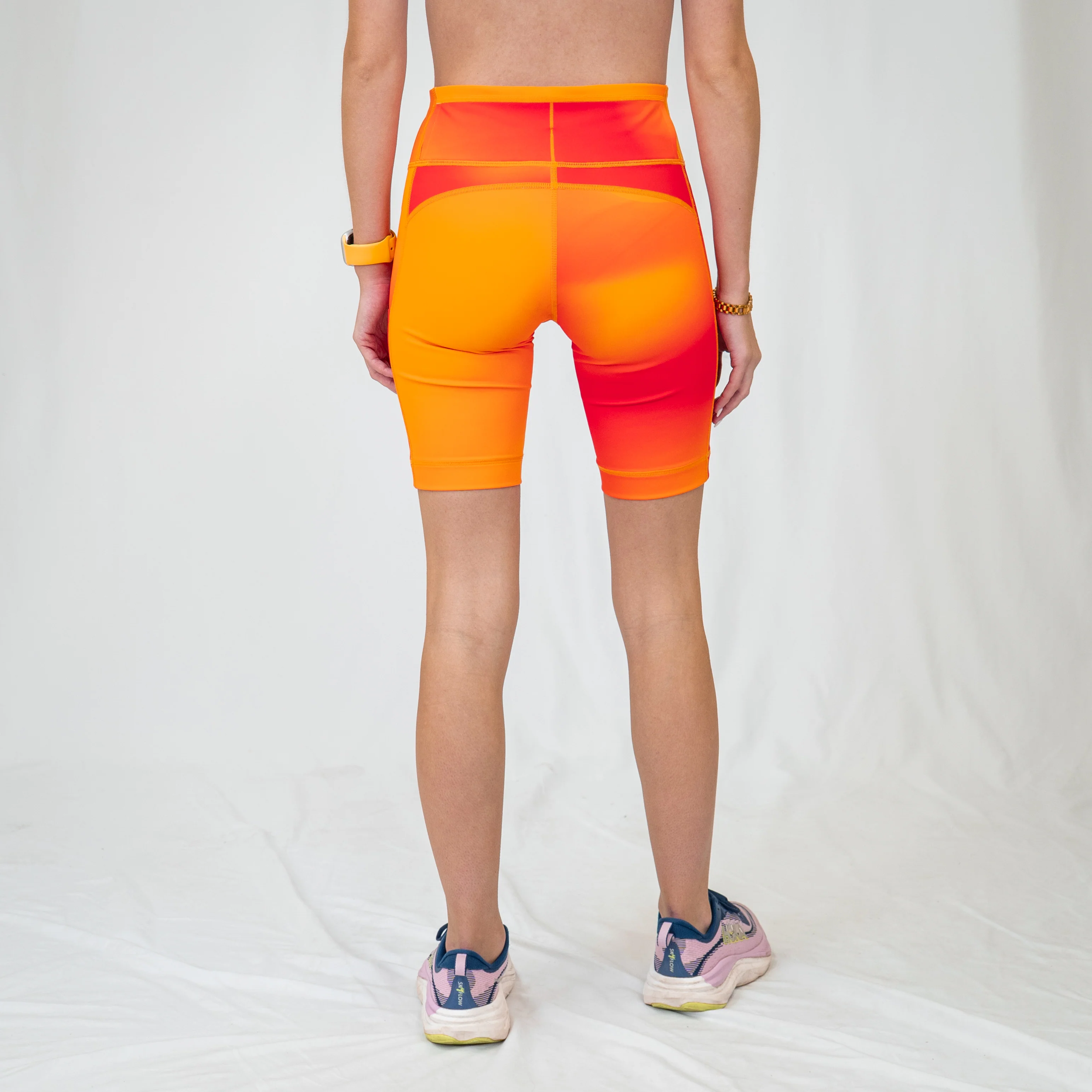 Womens Flexion 5" Compression Short - Orange Crush - Image 4